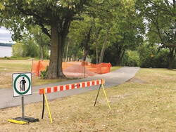 Photo: September 2, Construction has started for exercise structures “Parcours Santé” at Parc des Cèdres. Photo: Sophie Demers