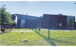 La toiture du centre aquatique Paul-Pelletier a fait l’objet de travaux d’entretien correctifs à l’été 2023 (archives Bulletin d’Aylmer). Crédit photo : Sophie Demers