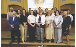 Directeurs et directrices de la Direction de la protection de la jeunesse (DPJ) réunis à
Québec lors du 22e bilan annuel (19 juin 2025). 