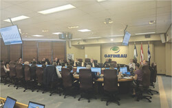 Membres du conseil municipal, lors de la semaine d’études budgétaires de la Ville de Gatineau (6 novembre 2024). Photo : Mélissa Gélinas 