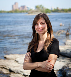 Adèle Michon est directrice des opérations 
au Québec pour Sentinelle Outaouais. 
Photo :COURTOISIE